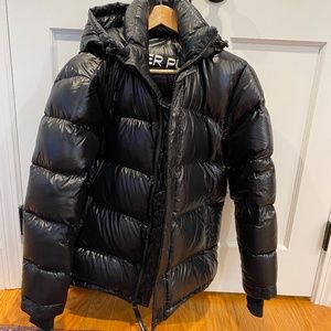 Aritzia Superpoof High gloss Black Jacket